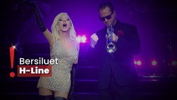 img-title Indonesia Bangga, Gaun Desainer Yogie Pratama Dipakai Christina Aguilera