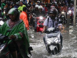 Malam Ini, 21 RT dan 8 Ruas Jalan di Jakarta Masih Banjir