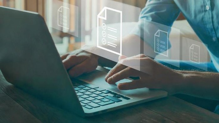 Manajemen krisis penting bagi UMKM untuk menghadapi risiko tak terduga. Langkah strategis dibutuhkan agar bisnis siap beradaptasi dalam situasi sulit.