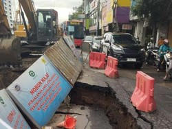3 Fakta Jalan Olimo Jakbar Ambles hingga Sempat Bikin Macet