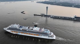 FOTO: Megahnya Adora Magic City, Kapal Pesiar Pertama Buatan China
