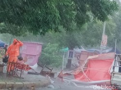 Update Imbas Angin Kencang di Klaten, 4 Orang Luka dan 102 Bangunan Rusak