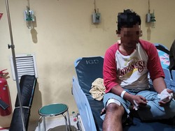 Tertimpa Baliho Caleg, Jari Warga Gresik Terancam Diamputasi