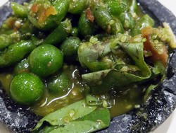 3 Resep Sambal Khas Jawa, Segar Pedasnya Bikin Nambah Nasi