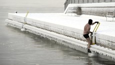 FOTO: Finlandia Menembus Batas Titik Beku