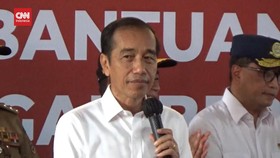 VIDEO: Jokowi Beri Sinyal Bantuan Beras Diperpanjang: Saya hitung Dulu