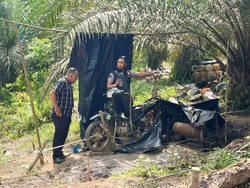 Polda Jambi Gerebek Sumur Minyak Ilegal di Batanghari, 4 Orang Diamankan