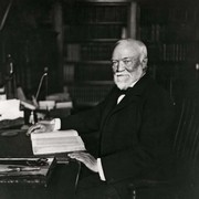 Kisah Sukses Pria Terkaya di Dunia yang Hobi Beramal, Awali Karier Sebagai Buruh Pabrik