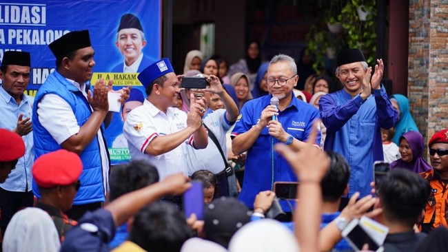 Ketum PAN Zulhas yakin partainya bakal merebut 8 hingga 9 kursi DPR dari wilayah Jawa Tengah di Pileg 2024 ini.