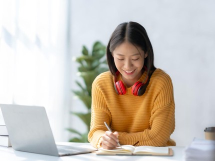 6 Langkah Memulai Karier Freelancer, Bantu Raih Kesuksesan Bun!