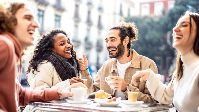Soft living disebut dapat membantu mengurangi stres dan menjaga kesehatan mental. Benarkah demikian? Simak penjelasan psikolog.