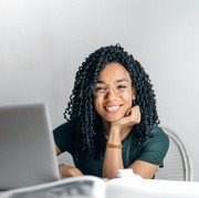 4 Sisi Unik Zodiak Capricorn yang Tidak Banyak Diketahui Orang, Kamu Milikinya?
