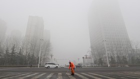 Kabut Super Tebal Selimuti China, Jadwal Penerbangan Molor
