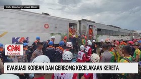 VIDEO: Evakuasi Korban Dan Gerbong Kecelakaan Kereta