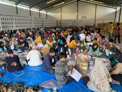 Ditarget Rampung 15 Hari, 600 Orang Lipat 2,8 Juta Surat Suara di Asahan