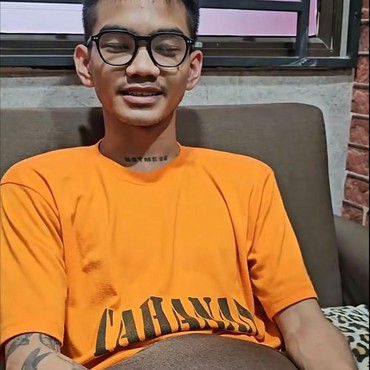 Satria Mahathir Diduga Lakukan Penipuan, Jual iPhone Murah yang Dikirim Malah...