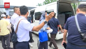VIDEO: Penumpang Terdampak Tabrakan KA Tiba di Stasiun Bandung