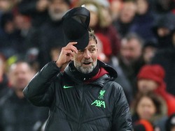 Klopp Nyengir Saat Ditanya, Apa Mau Semusim Lagi di Liverpool?