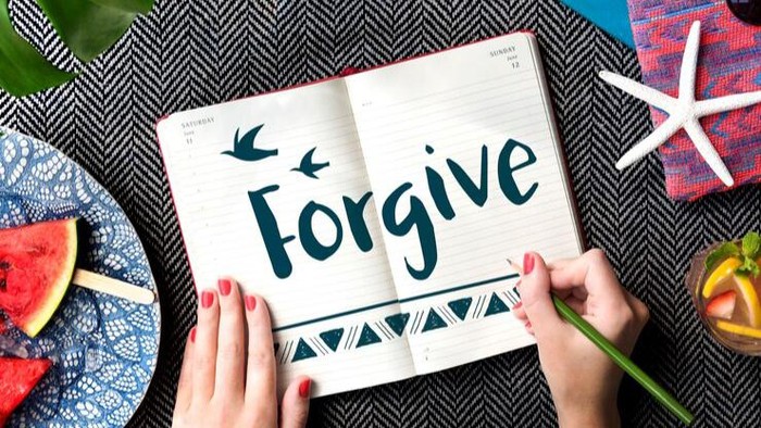 Sulit Memaafkan Seseorang? Lakukan 4 Hal Ini Terlebih Dulu Sebelum Memaafkan