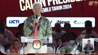 Bakal calon Presiden (Capres) Ganjar Pranowo nomor urut 3, saat menyampaikan visi dan misi dalam debat ketiga yang digelar di Istora Senayan, kompleks Gelora Bung Karno (GBK) pada Minggu (7/1/2024). (Tangkapan layar Youtube KPU RI)