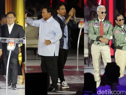 Ganjar-Mahfud Pakai Jaket Bomber, Intip Outfit Para Paslon di Debat Ketiga