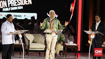 Celetukan itu disampaikan Ganjar sebelum menjawab pertanyaan Prabowo soal anggaran pertahanan dalam debat yang digelar KPU di Istora, Minggu (7/1) malam.