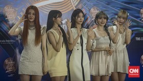 FOTO: Senyum Idol K-pop Pemenang Golden Disc Awards 2024