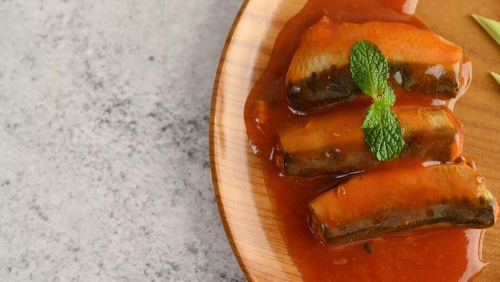 Ilustrasi ikan sarden/Foto: Freepik.com/jcomp