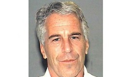 Pesohor Dunia Ikut Disebut di Dokumen Kasus Paedofil Jeffrey Epstein