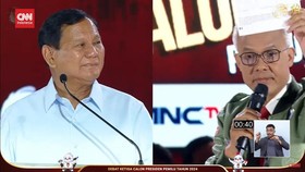 VIDEO: Ganjar Cecar Prabowo Soal Data Pertahanan