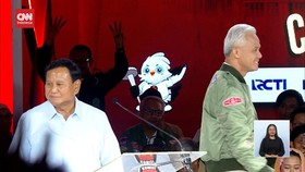 VIDEO: Prabowo dan Anies Tak Bersalaman Usai Debat Capres