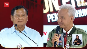 VIDEO: Ganjar di Antara Prabowo-Anies: Saya Dinginkan Suasana