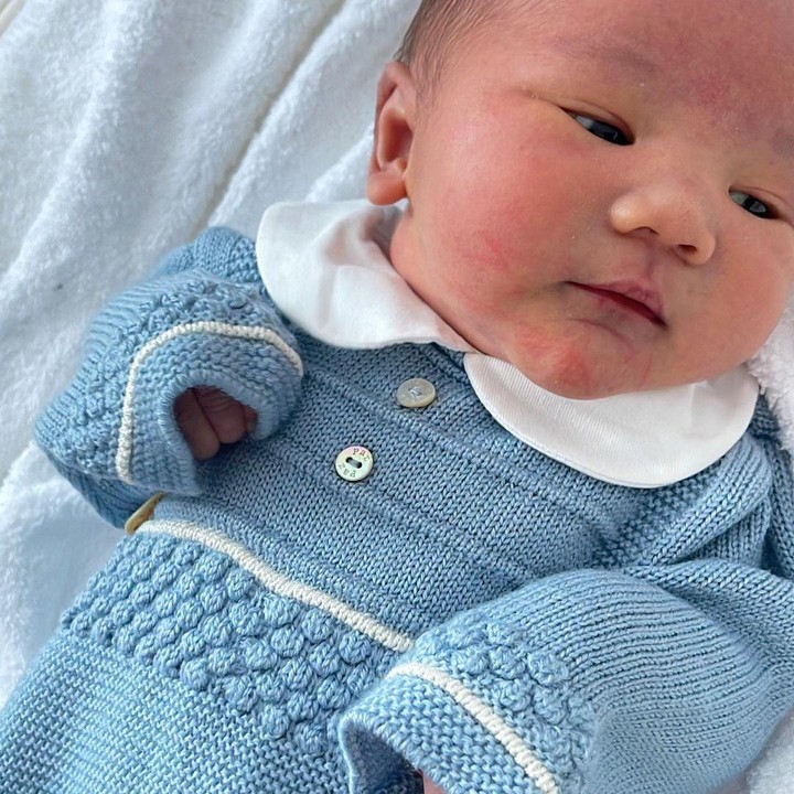 <p>Angel Pieters pun langsung memperlihatkan wajah bayinya yang menggemaskan kepada publik. Angel mengunggah foto bayinya dan mengenalkan nama anaknya. <em>"The love of my life,</em> Caspar Arsyanendra Wisesa (26/12/23)," tulisnya sebagai keterangan foto unggahannya. (Foto: dok. Instagram @angelpieters)</p>
