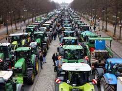 Protes Penghapusan Subsidi, Petani Blokade Jalanan Jerman dengan Traktor