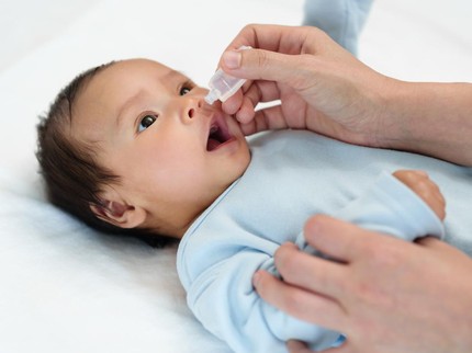 7 Cara Alami Mengatasi Hidung Tersumbat Pada Bayi