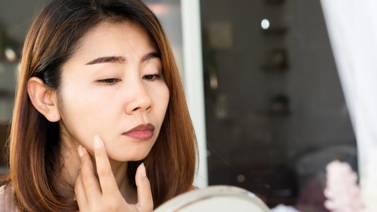 Ilustrasi bibir hitam Ilustrasi bibir hitam