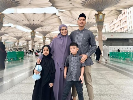 Cerita Nycta Gina Tiba-tiba Umrah, Dapat Hidayah setelah Operasi Sang Anak Lancar