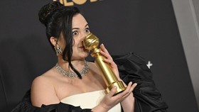 Rentetan 'Telur-telur' Pecah di Golden Globe Awards 2024
