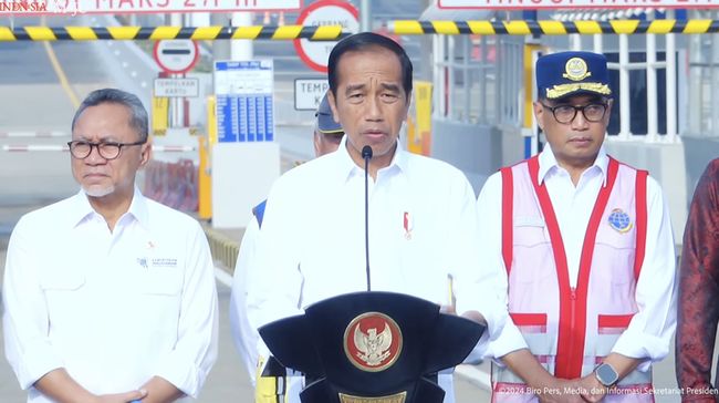 Jokowi Jawab Anies soal Gaji TNI Jarang Naik