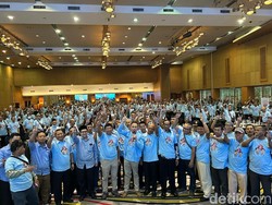 Eks Wakapolri Pimpin 700 Purnawirawan Polisi di Jatim Dukung Prabowo-Gibran