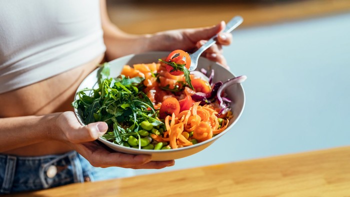 Wanita dengan Pola Makan Vegan Punya Gairah Seks Lebih Tinggi 6 Aturan Makan Bikin Daya Ingat Kuat dan Otak Lebih Bahagia