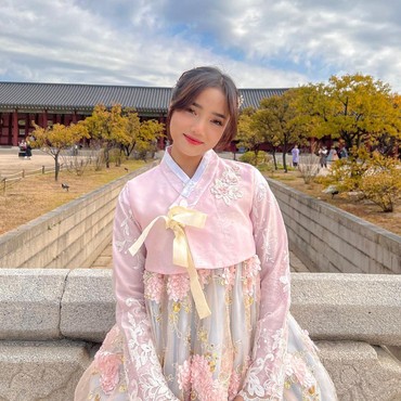 Kata Fuji soal Tarif Endorse yang Disebut Setinggi Langit