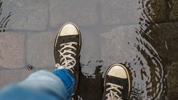 img-title Ada dari Kulit Babi, Daftar Produk Sepatu yang Terbuat dari Kulit Asli