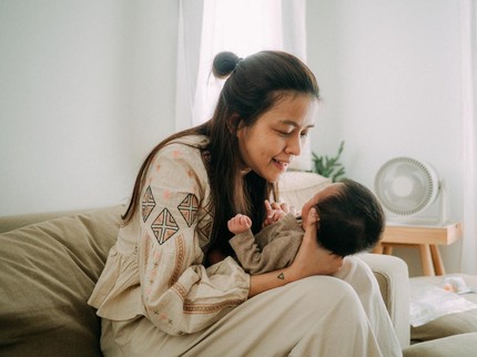 5 Cara Berbicara pada Bayi 0-6 Bulan, Bagus untuk Stimulus Perkembangan Otaknya