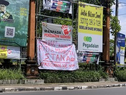 Beredar Spanduk Sindiran dan Makian ke Gibran Menjelang Kampanye di Denpasar