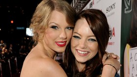 Emma Stone 'Ngatain' Taylor Swift Usai Menang Golden Globe