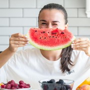 5 Jenis Buah yang Bisa Dikonsumsi Saat Perut Kosong, Cocok untuk Sarapan Pagi Satset!
