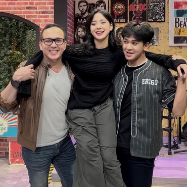 Cerita Akhmad Fadli Besarkan Anak Kembar Seperti Zee Eks JKT48 dan Athir