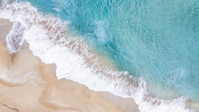 Kota Ini Kenakan Denda Rp13 Juta bagi Turis yang Buang Air di Laut