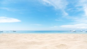 Negara Timur Tengah Ini Kini Larang Perempuan Pakai Bikini di Pantai